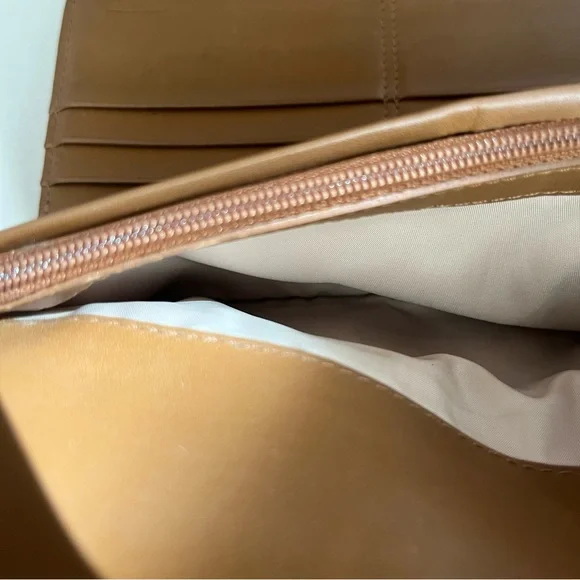 Y2K Coach Brown and Tan Signature Wallet - Picture 8 of 15